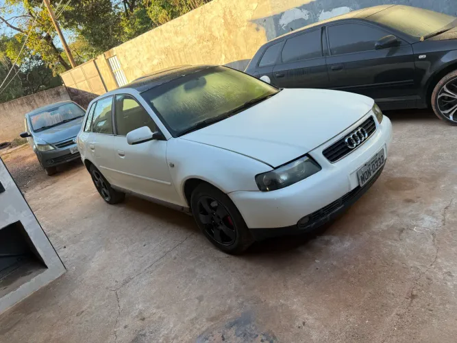 Audi A3 1.8 5P Mec. 2001