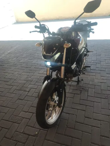 Fz 15 moto zerada, único dono, pneus novos sem uso, toda revisada