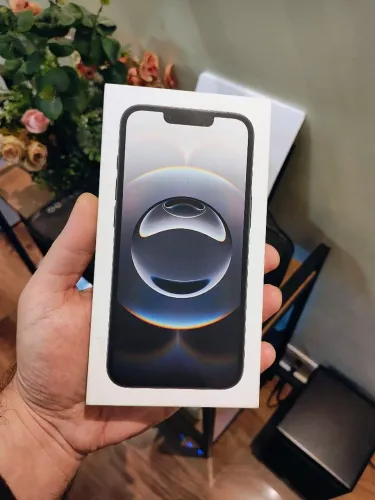 Caixa iPhone 16e 128gb