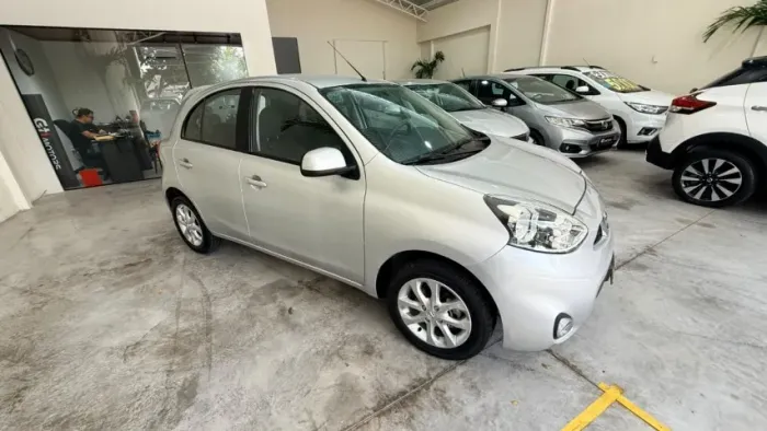 Nissan March SV 1.6 16V Flexstart 5P Aut. 2018
