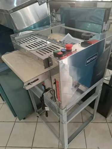 ac modeladora de pao METVISA MPC 410