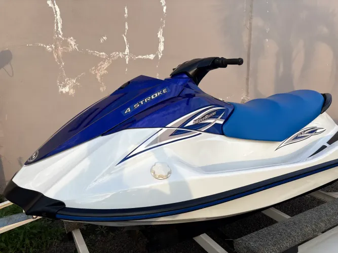 Yamaha vx110 4T 148 hrs 2009