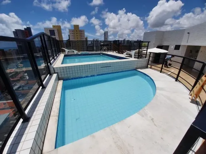 Manaíra - Alugo apartamento com 1 quarto, em excelente localização.