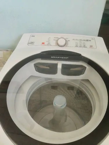 Vendo máquina de lavar roupa Brastemp 11 k