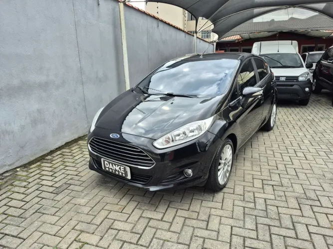 Ford Fiesta Titanium 1.6 16V Flex Mec. 2014
