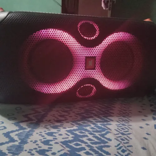 Caixa Jbl partybox 110