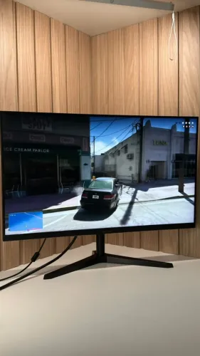 MONITOR TARGET 24 POLEGADAS 