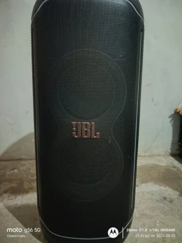 Caixa de som partibox ultimate 1100