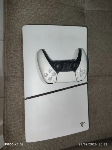 PlayStation 5 slim. Mídia digital