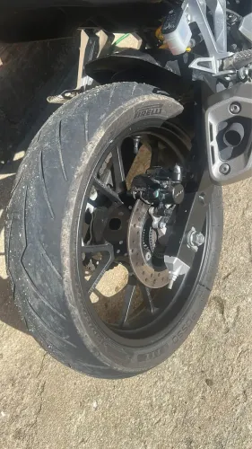VENDO 300 F ÚNICO DONO