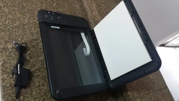 Impressora multifuncional HP F2050