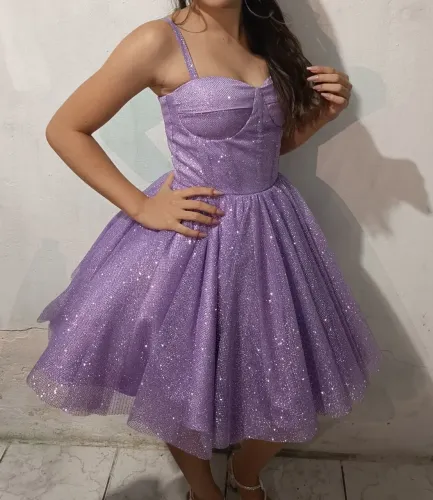 Vestido debutante curto