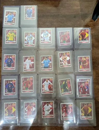 Figurinhas Legends Copa 2022 --- Excelente Estado