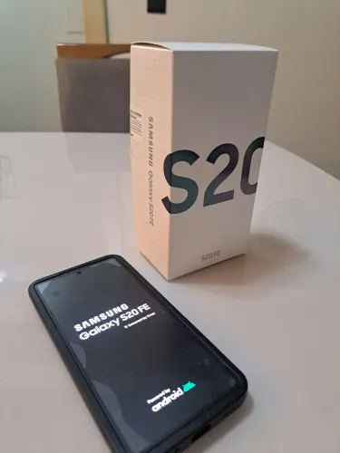 Vendo celular Samsung Galaxy S20 fe 128g