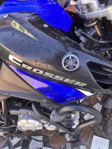 Yamaha XTZ 150 Crosser Z 2024 - Muito Nova + Acessórios