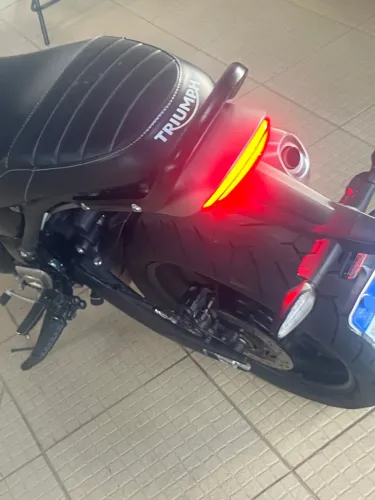 Triumph Speed 400 2025