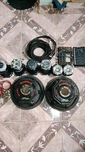 Vende-se som, 1700$
