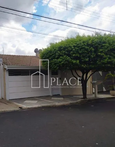 Casa residencial com 4 quartos e 3 vagas para aluguel em Nova Marília