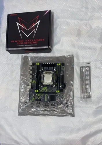 Vendo Kit Intel Xeon E5 2680 v4 + PR9 X99