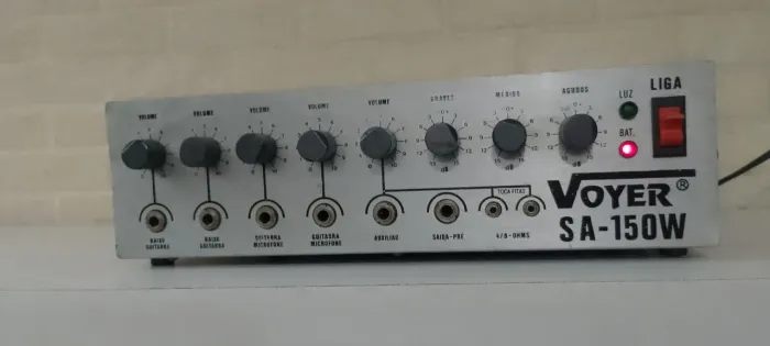 AMPLIFICADOR MIXER (COMERCIAL) VOYER SA-150W ALIMENTAÇÃO DUPLA (110V/220V) A/C e (12V) D/C