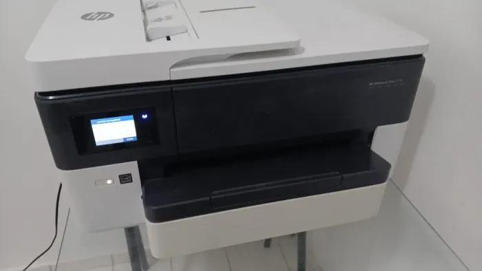 Impressora HP multifuncional 
