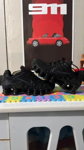 Tênis Nike shox 12 molas 
