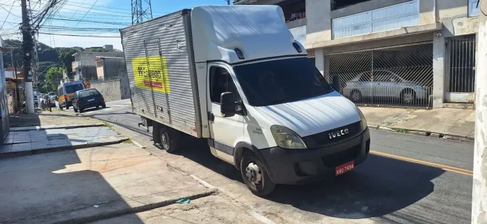 Carretos e mudanças