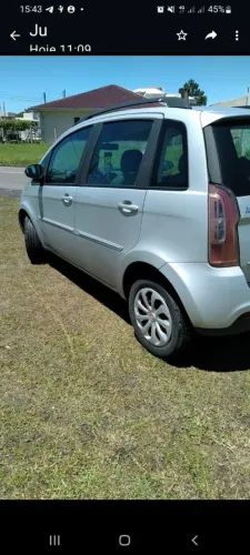 Fiat Idea Attractive 1.4 Fire Flex 8V 5P 2011