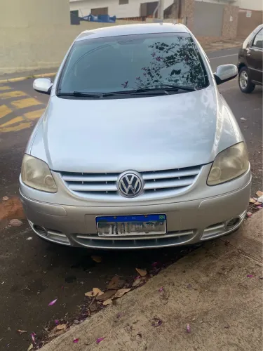 Volkswagen Fox Plus 1.0mi/ 1.0mi Total Flex 8V 4P 2004