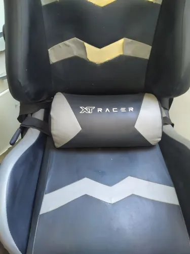 Cadeira gamer XT Race