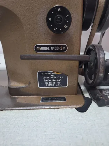 Maquina de costura reta columbia model n430-3