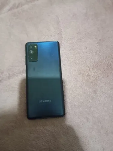 Vendo Galaxy S20 350