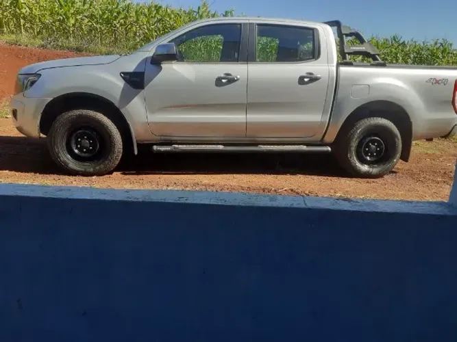Ford Ranger XL 2.2 4X4 CD Diesel Mec. 2015