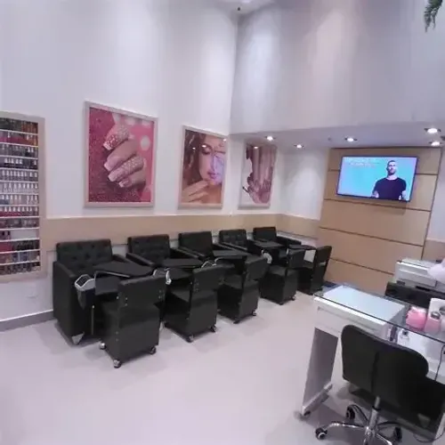 Salão de beleza em Botafogo Contrata Recepcionista
