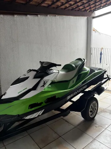Jet ski Sea Doo 130 Gti Se
