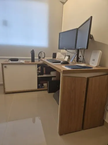 Mesa para Escritórioem L Diretor 1 Porta 2 Nichos com Armário Baixo Tamburato