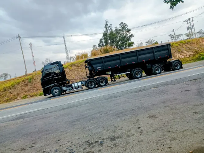 Carreta basculante Vanderleia Pastre slider 2021