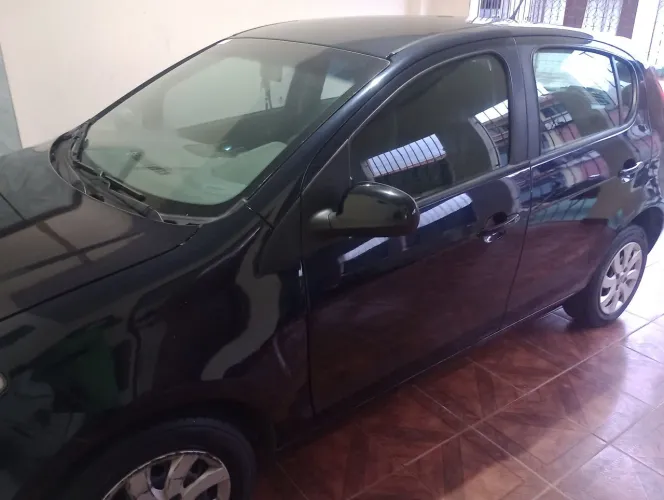 Fiat Palio Attractive 1.0 EVO Fire Flex 8V 5P 2014