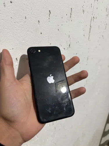 iPhone SE 2020 (2ª Geração) gb128