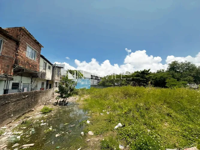 Terreno à venda na Imbiribeira com 939m²