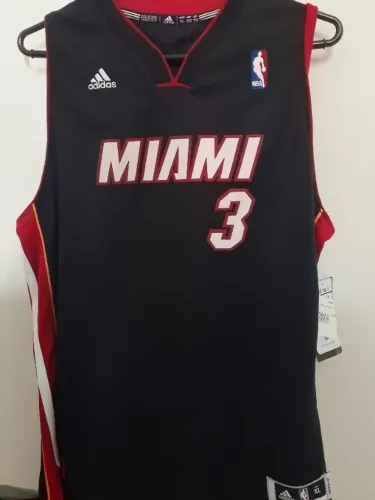 Camiseta Basquete Miami Heat, Wade 3, nova, tam XL juvenil, veste M adulto.