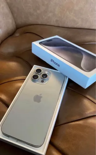 iPhone 15 pro max 512