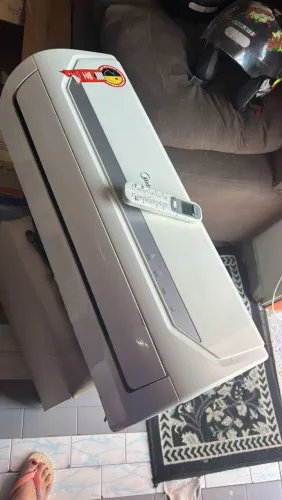 Vende-se carenagem de ar condicionado