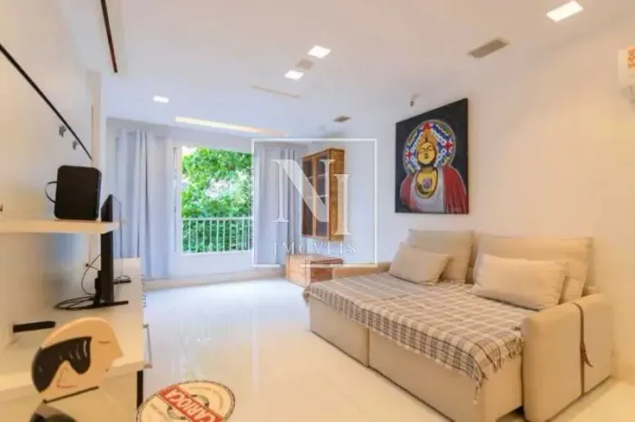APARTAMENTO à venda 3 QUARTOS, 130m² NO BAIRRO DE COPACABANA