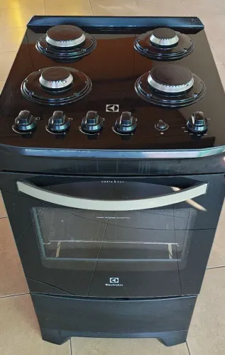 Fogão 4 bocas Electrolux Preto