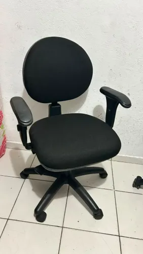 Cadeira de escritório giratória reformadas