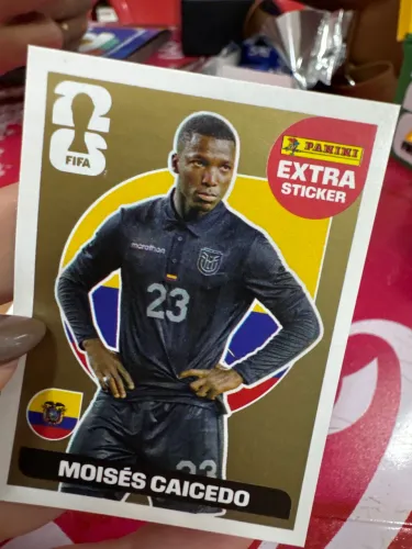 Figurinha legend Moisés caicedo