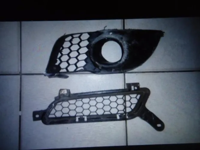 Grade do milha e grade superior Mitsubishi Lancer 2012 (250 cada)