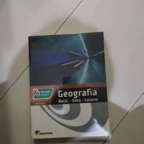 Livro de Geografia ensino médio