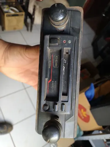 Rádio toca fita CCE funcionando 